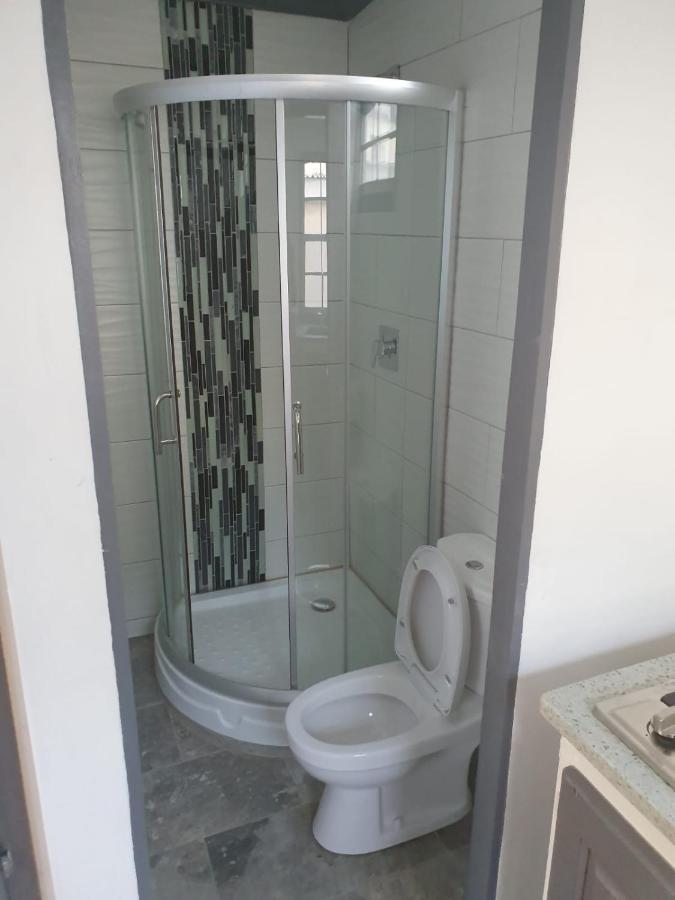 Devachan Apartments Bridgetown Luaran gambar