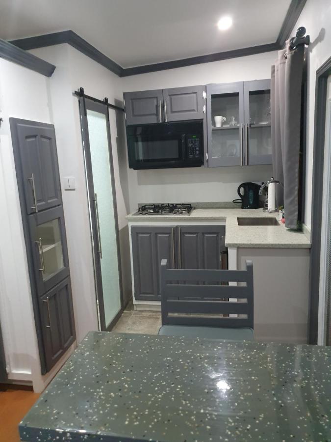 Devachan Apartments Bridgetown Luaran gambar