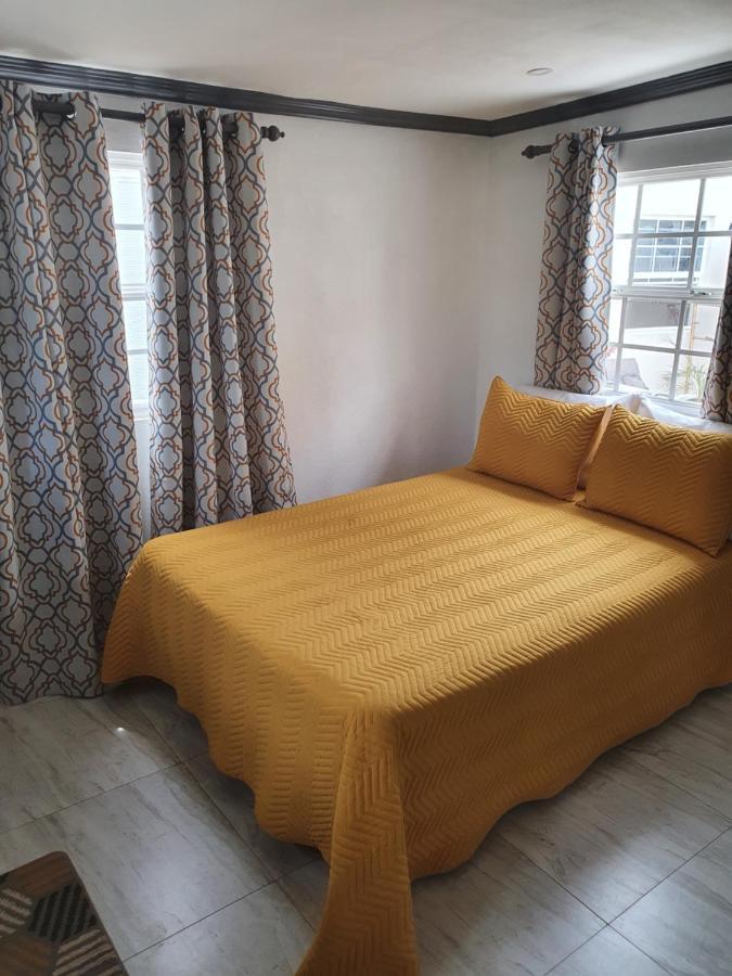 Devachan Apartments Bridgetown Luaran gambar