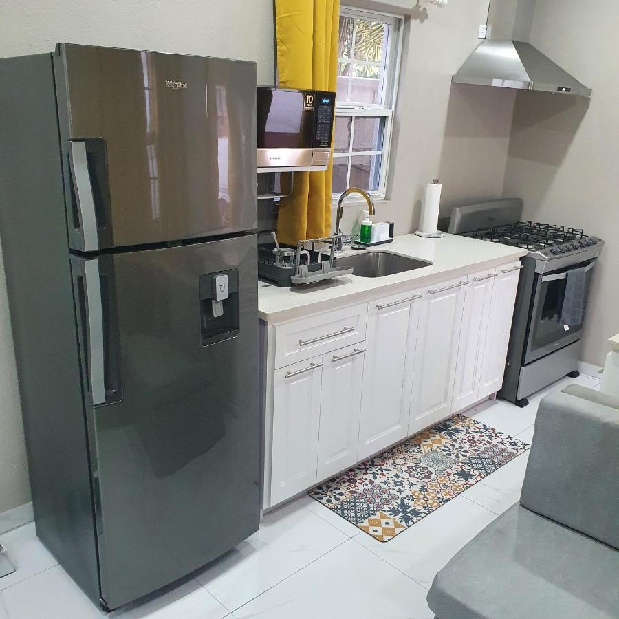 Devachan Apartments Bridgetown Luaran gambar