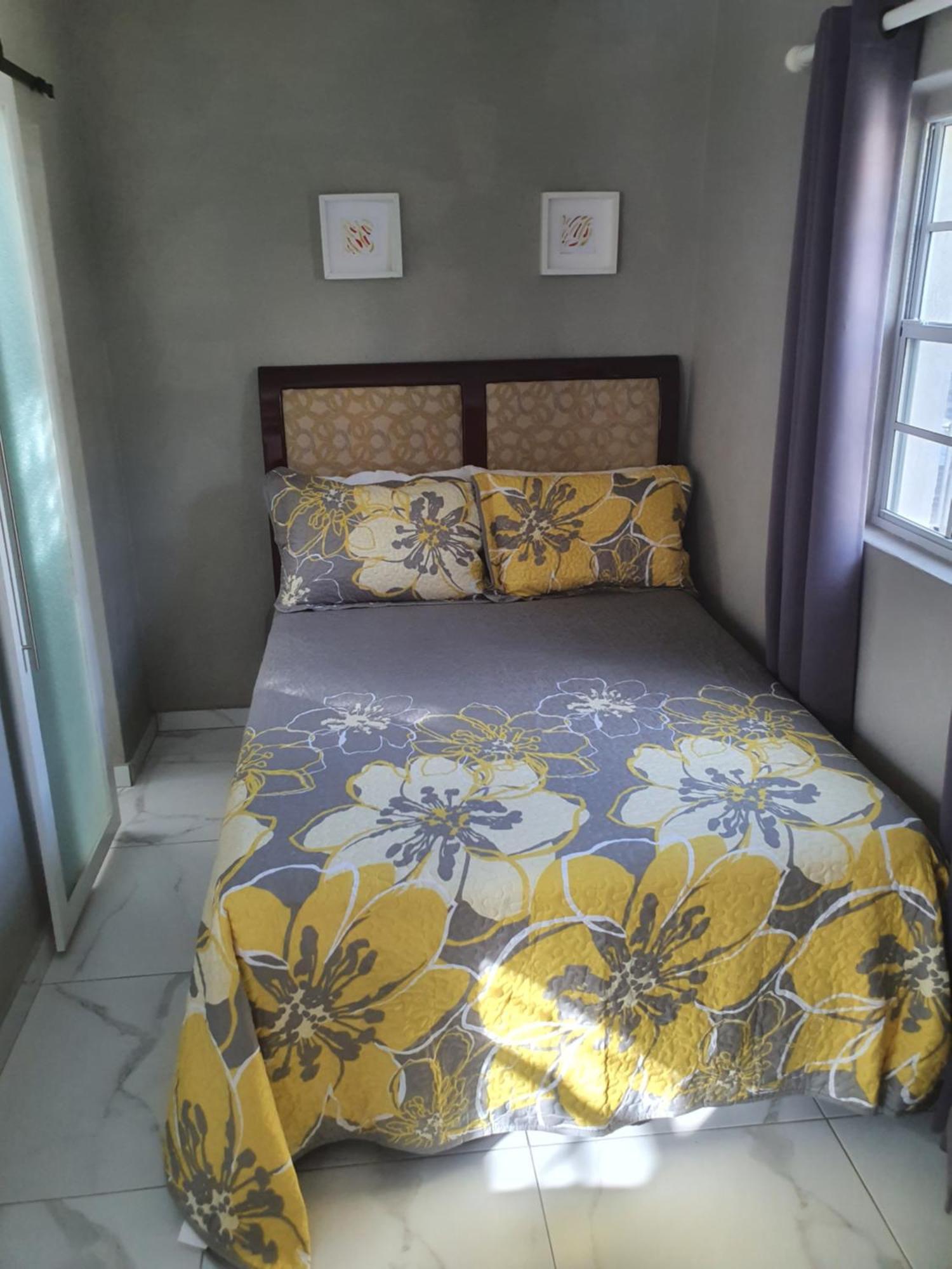 Devachan Apartments Bridgetown Bilik gambar